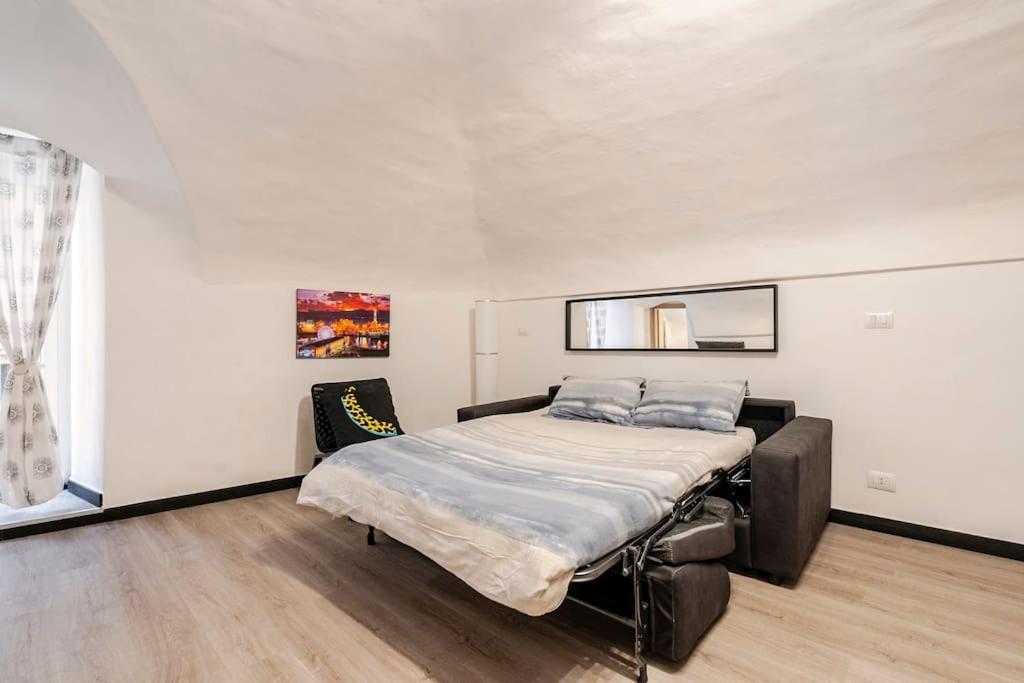 The First Porta Soprana Prione Apartment เจนัว ภายนอก รูปภาพ