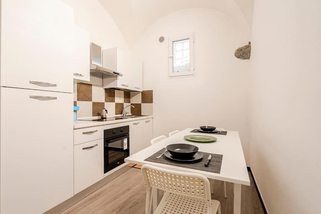 The First Porta Soprana Prione Apartment เจนัว ภายนอก รูปภาพ