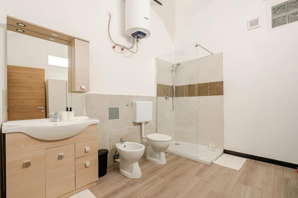 The First Porta Soprana Prione Apartment เจนัว ภายนอก รูปภาพ